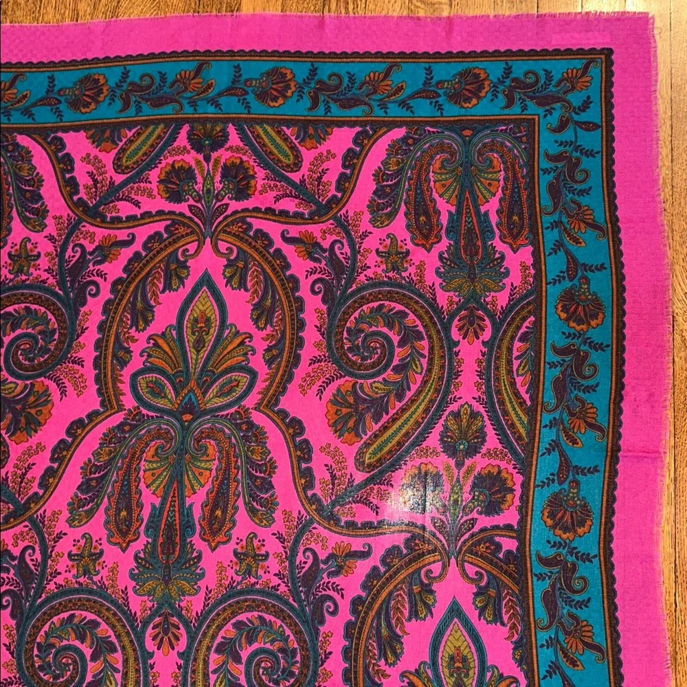 Vintage Designs by‎ Shirley Pink & Teal Paisley Very Very Large Polyester Shawl